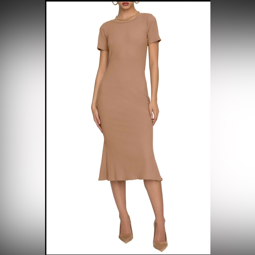 Good American Taupe Ribbed Midi Dress Short Sleeve - Size 3 / Large